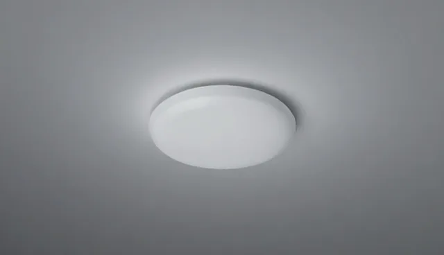 南京网站建设:店铺托管的运营难点与优化策略